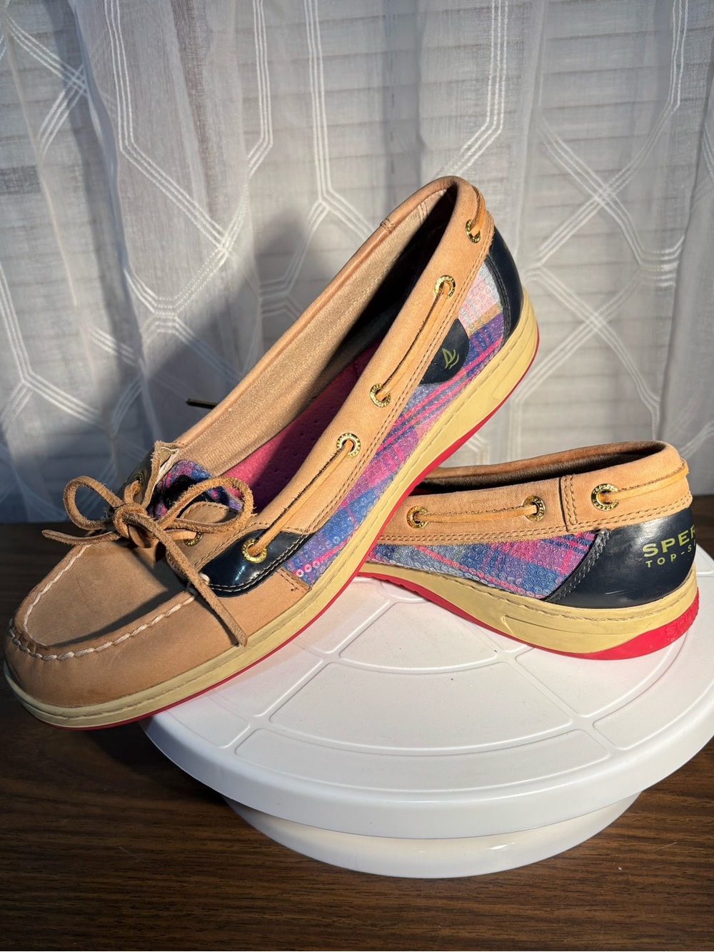 Sperry 11 Tan & Pink Plaid Boat Shoe - Women's little wear